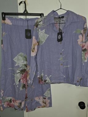 Women's Lavender Floral Pantsuit — Button-Front Top & Wide-Leg Pants